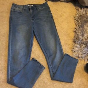 FOREVER 21 Medium Wash jeans